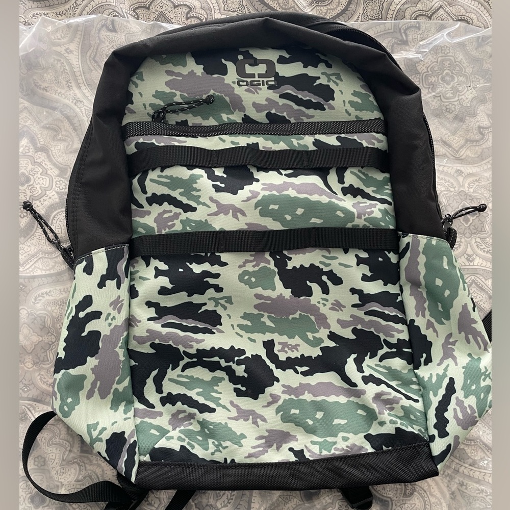 OGIO Alpha Lite backpack